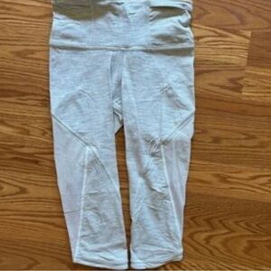 LULULEMON Light Gray Leggings